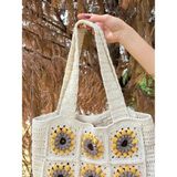 Bernishoes Sunrise El Yapımı Koton Iplikli Maxi Tote Omuz Çantası Krem - Papatya Motifli