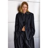 Bershka Arkası düğmeli fit blazer ceket