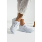 Beyaz Anatomik Esnek Taban Slip-on Spor Ayakkabı Günlük Sneaker