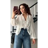 Beyaz Bağlama Detaylı Fırfırlı Gömlek