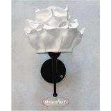 Beyaz Eva Gül Tasarım Kablosuz Pilli Aplik - Alt Siyah (Tüm Boy 35 Cm) - 001-Beyaz