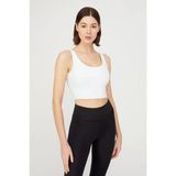 Beyaz Hafif Destekli Sırt Detaylı Kaplı Crop Top Spor Büstiyer