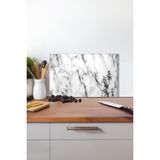 Beyaz Mermer Desen Cam Kesme Tahtası, Silikon Ayaklı, Isıya Kırılmaya Dayanıklı, Sunum Kesim Tablası - 23 x 35 cm