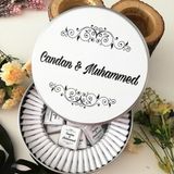 Beyaz Nişan Nikah Söz Çikolatası Metal Kutuda 100'LÜ Madlen Çikolata