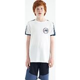 Beyaz Omuz Baskı Detaylı Standart Kalıp O Yaka Erkek Çocuk T-Shirt - 11121