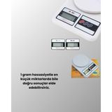 Beyaz Plastik Dijital Mutfak Tartısı – 24X16.8X1.5CM - Lisinya