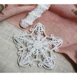 Beyaz Yılbaşı Ağacı Süsü, Kar Tanesi Yıldız Şeklinde, Dekoratif Plastik Asılabilir Süsleme, Noel Temalı 14 cm