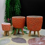 BGG Halka Desenli Dekoratif Ahşap Ayaklı Beton Saksı - Kiremit