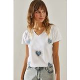 Bianco Lucci Kadın V Yaka Yaka Kot Kalp Detaylı Taşlı T-Shirt 60251412