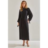 Bianco Lucci Modest Modest Kadın Yakası Taş İşlemeli Kuşaklı Tesettür Elbise 60151021