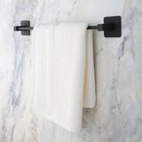 BiiShe® Kendiliğinden Yapışkanlı Siyah Çubuk Havluluk