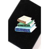 Bilgeliğin ve Tutkunun Simgesi Kitap Broş Kristal Taşlı Erkek Kadın Broş Yaka İğnesi Kitaplı
