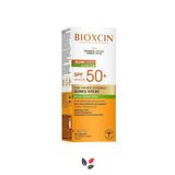 Bioxcin Acnium Akneye Eğilimli Ciltler için 150 ml 50 Faktör Güneş Kremi