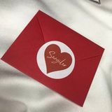 Bisaccia Kırmızı Beyaz Kalp Sevgiler Love Sticker Heart Yuvarlak Etiket 4 cm - 100 Adet