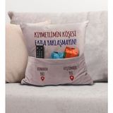 Bk Gift Eğlenceli Tasarımlı Organizer Kumanda ve Atıştırmalık Cepli Pembe Kırlent Yastık- 10, Ev Dekoru, - 43 x 43 cm - Renkli
