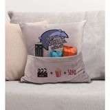 Bk Gift Eğlenceli Tasarımlı Organizer Kumanda ve Atıştırmalık Cepli Pembe Kırlent Yastık- 13, Ev Dekoru, - 43 x 43 cm - Renkli