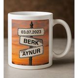 Bk Gift Kişiye Aşkın Yol Tabelası Tasarımlı Beyaz Kupa Bardak-1, Sevgiliye Hediye, Eşe Hediye, Yıldönümü Hediyesi