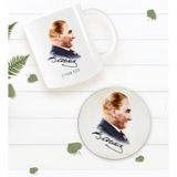 Bk Gift Kişiye Özel Atatürk Temalı Beyaz Kupa Bardak ve Yuvarlak Ahşap Bardak Altlığı Hediye Seti -11