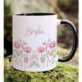 Bk Gift Kişiye Özel Isimli Çiçek Tasarımlı Siyah Kupa Bardak- 15, Arkadaşa Hediye, Sevgiliye Hediye, Doğum Günü Hediyesi