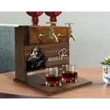 Bk Gift Kişiye Özel Kabartma Goril Tasarımlı Isimli Çift Musluklu Doğal Ahşap Içki Standı-1, Içki Standı, Doğum Günü Hediyesi, Ev Hediyesi - Renkli