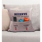 Bk Gift Kişiye Özel Tasarımlı Organizer Kumanda ve Atıştırmalık Cepli Pembe Kırlent Yastık- 3, Ev Dekoru, - 43 x 43 cm - Renkli