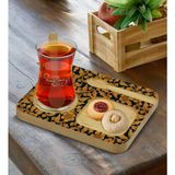 BK Kişiye Özel Doğal Ahşap Kaşıklı Sunum Tabağı ve Heybeli Çay Bardağı Hediye Seti - Model 15 - Renkli