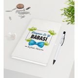 BK Kişiye Özel Dünyanın En Iyi Babası Tasarımlı 9X14CM Beyaz Defter ve Kalem Seti - Model 1