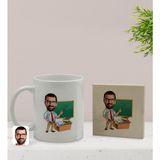 BK Kişiye Özel Erkek Öğretmen Karikatürlü Beyaz Kupa Bardak ve Ahşap Bardak Altlığı Hediye Seti - Model 1