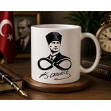 Bkc Ticaret Atatürk Serisi | “bir Lider, Bir Miras, Sonsuz Bir Iz.” | Atatürk Portreli Çift Taraflı Baskılı Seramik Kupa | 300 ml - Beyaz