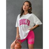 Black Sokak Kadın Pembe Baskılı 1898 Brooklyn New York Beyaz Oversize Bisiklet Yaka T-Shirt - S - M