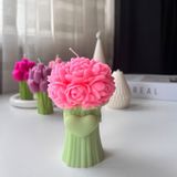 Bliss Beam Candle Decoration Gül Demeti Figürlü Soya ve Bal Mumu Çiçek Kokulu - 1 Adet