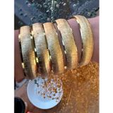 Blotch Kalın Enli 1.5 Cm Genişliğinde Altın Kaplama 6.5 Çap Gold Bilezik