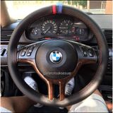 Bmw X2 M Logolu Oto Deri Dikmeli Direksiyon Kılıfı