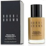 Bobbi Brown Moisture Rich Fondöten Spf15 - 4.5 Warm Natural