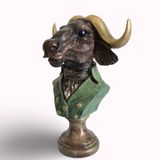 Boğa Bufalo Heykel Dekoratif Büst Biblo Obje Gold Bronz Eskitme Detaylı Sanatsal El Yapımı El Boyaması Kaideli Sınırlı Üretim Ofis Salon Raf Dekoru 31 X 23 X 10 Cm