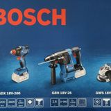 BOSCH Profesyonel Set: Akülü Kırıcı-delici GBH 18V-26 + akülü darbeli vidalama/somun sıkma makinesi GDX 18V-200 + akülü avuç taşlama makinesi GWS 18V-10 + 2 x 5.0 Ah akü çanta içinde