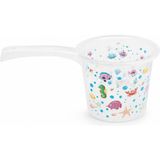 Bozkar Medikal 1000 ml Şeffaf Desenli Bebek Maşrapası – Ergonomik Saplı Çocuk Banyo Maşrapası