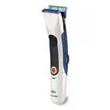 Braun B35 - Hassas Düzelticili Bodycruzer + Gillette Fusion Bıçak Dahil. Gillette Gel Hassas Ciltler (Sınırlı Sürüm)