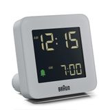 Braun Dijital çalar saat, erteleme fonksiyonlu, negatif LCD ekran, hızlı ayar ve yükselen alarm bip sesi, Gri renkte, Model BC09G.