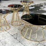 Brc 12416 Cadde Siyah Düz Temper Cam Metal Gold Kaplama Orta Zigon Sehpa