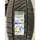 Brıdgestone / 285/65R16c (Blızzak W810) 2025 Kış Lastiği (1 Adet Fiyatıdır. En Az 2 Adet Verilmektedir)