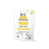 Brit Care 2 kg Hair Skin Deri ve Tüy Hassasiyeti Olan Minik Irk Yetişkin Köpekler İçin Tahılsız Hipoalerjenik Somon Balıklı ve Ringa Balıklı Kuru Mama