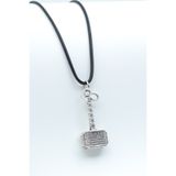 Bu Farklı Thor Çekici Gümüş Kaplama Deri İp Kolye