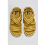 Bueno Shoes 01WU4619 Sarı Deri Kadın Dolgu Topuklu Sandalet