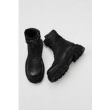 Bueno Shoes 01WV1000 Siyah Nubuk Dolgu Topuklu Kadın Bot