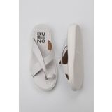 Bueno Shoes 01WY2308 Beyaz Kırık Deri Kadın Parmak Arası Terlik