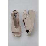 Bueno Shoes 01WY2405 Krem Deri Kadın Dolgu Topuklu Sandalet
