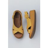 Bueno Shoes 01WY5701 Sarı Deri Kadın Dolgu Topuklu Sandalet