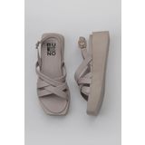 Bueno Shoes 01WY5904 Gri Deri Kadın Dolgu Topuklu Sandalet