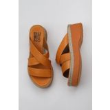 Bueno Shoes 01WY8202 Turuncu Deri Kadın Dolgu Topuklu Terlik